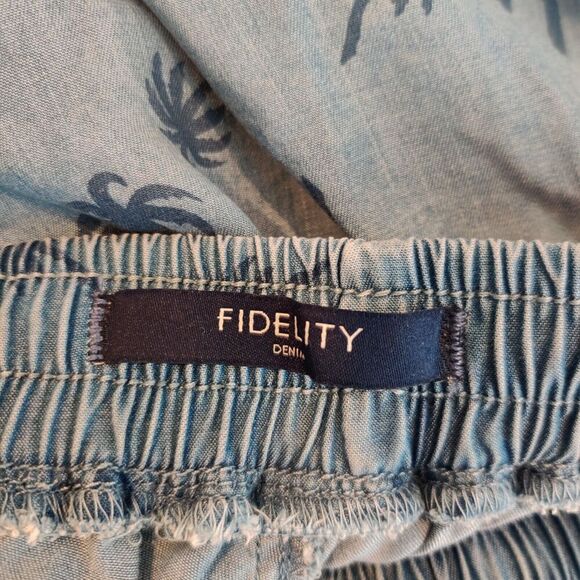 Fidelity Sadie Short Palm Tree Pattern Drawstring Pull On - Picture 7 of 9